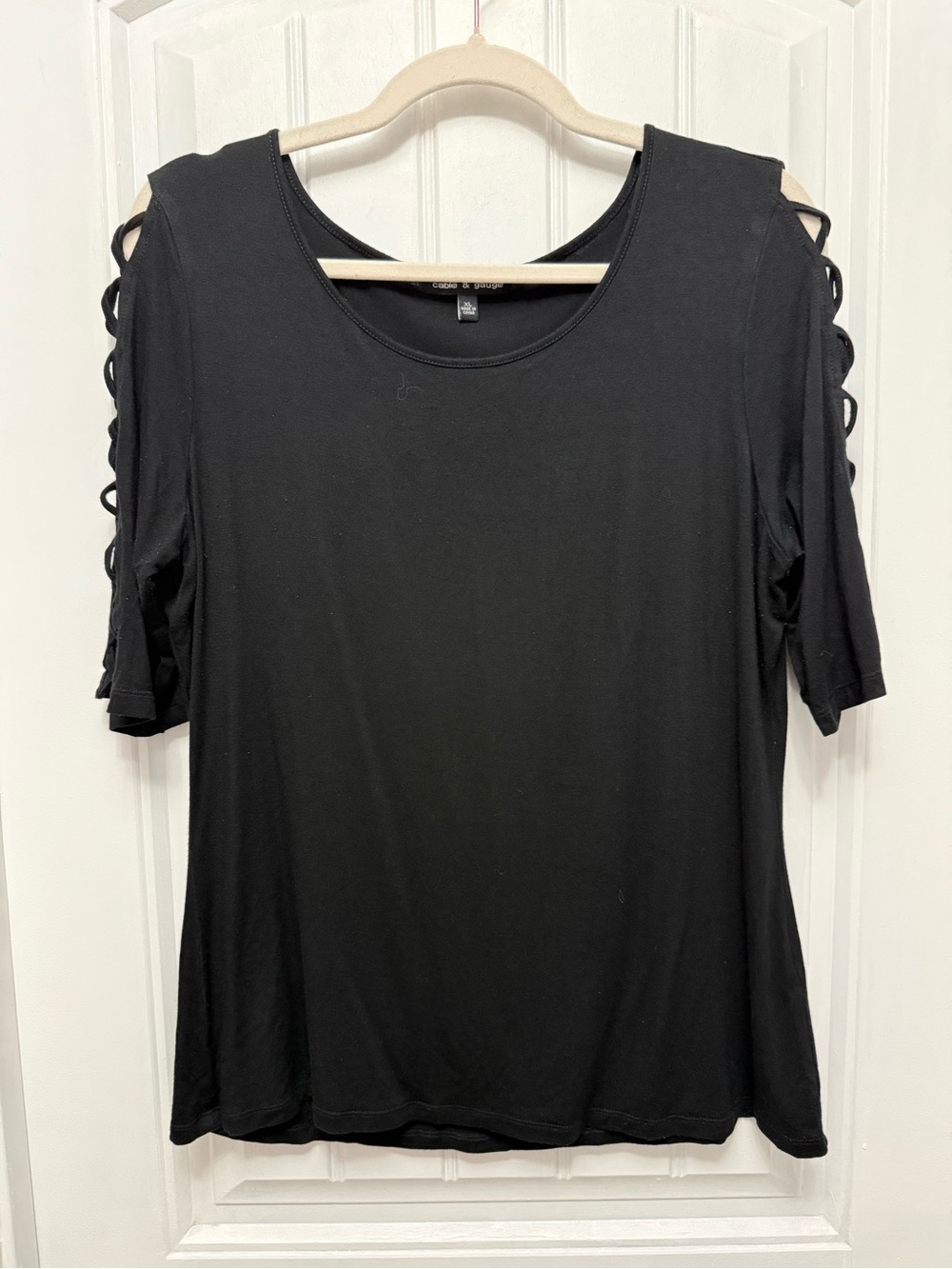 Cable & Gauge Shirt Womens XLarge Black Stretch Strappy Sleeve (32-10)